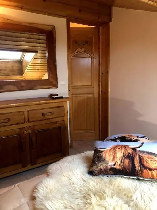 לה קונטמין מונז'ואה Stunning Mountain Village Apartment Fabulous Views 0*, לה קונטמין מונז'ואה צרפת